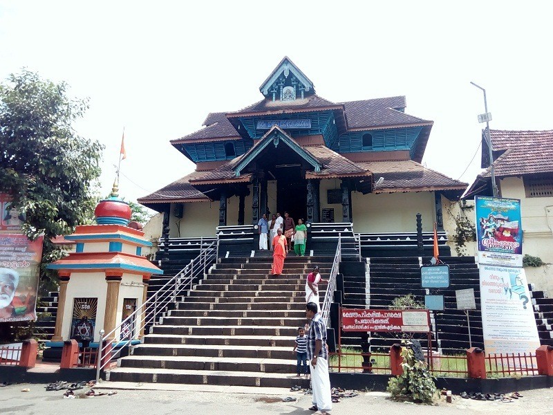 Parthasarathy Temple of Lord Krishna in Aranmula